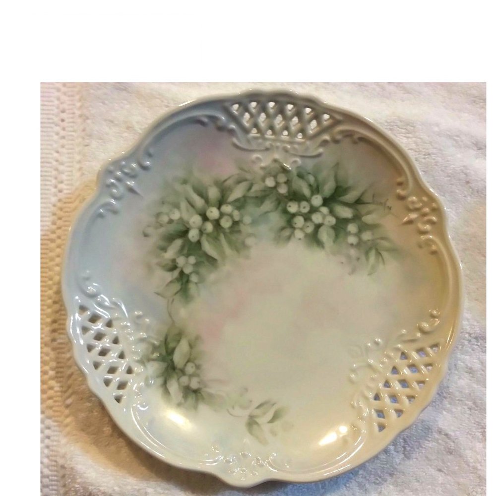 Hand Painted Porcelain Plate Winter White Berries Reticulated Artist Signed